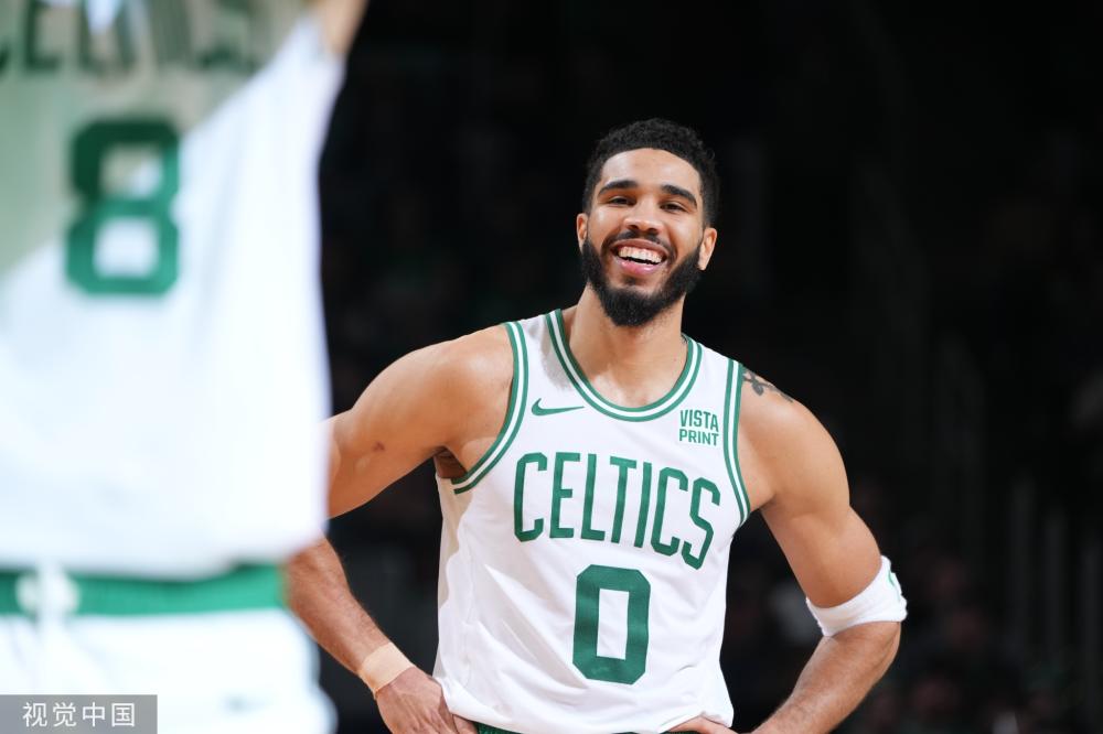 同一航班飞 同一航班飞