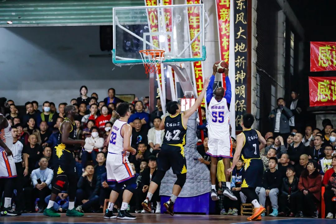 历经时代变 历经时代变